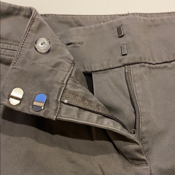 Loft Outlet SZ 0 Curvy Gray Flat Front Trousers Pants - Picture 8 of 13